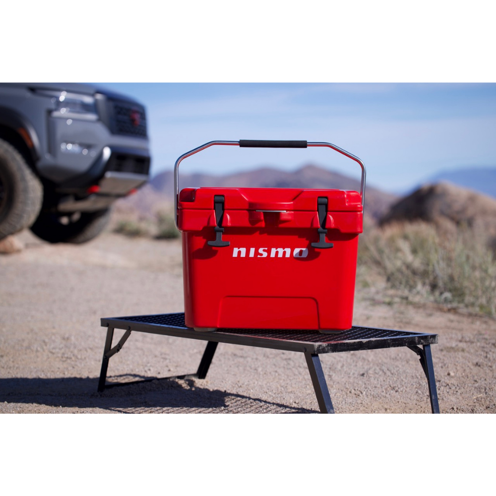 NISMO Red 25-Quart Ice Box